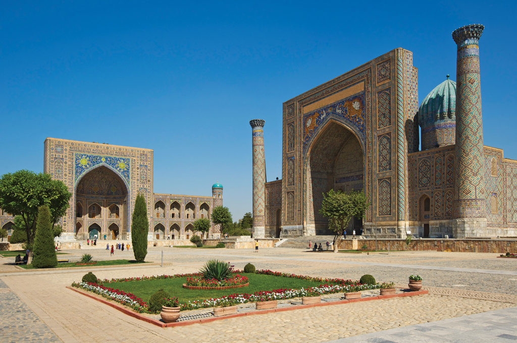 Sher Dor Madrassa, Registan, Samarkand, Uzbekistan