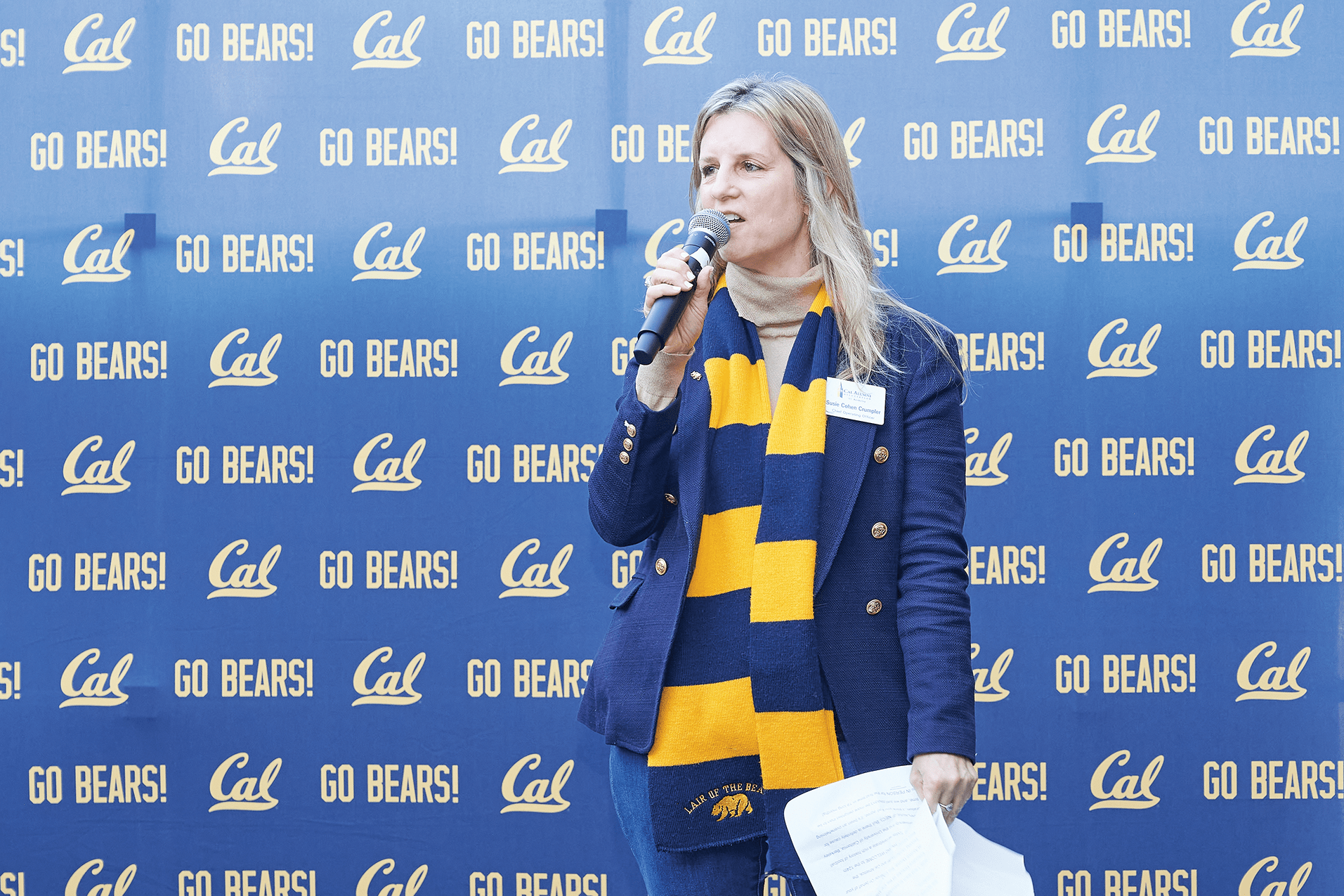 Susie Cohen Crumpler speaking at the 2022 Big Game Tailgate