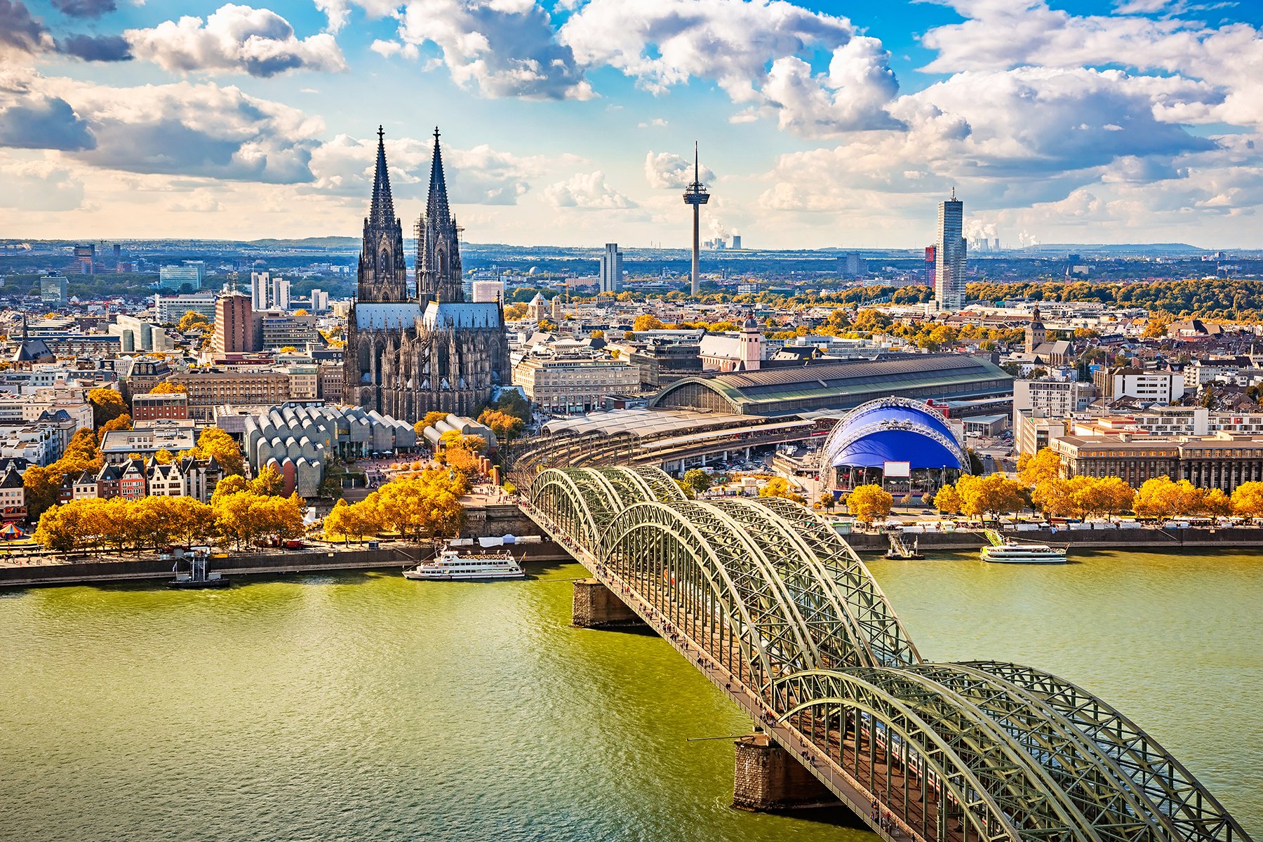 Cologne city and bridge