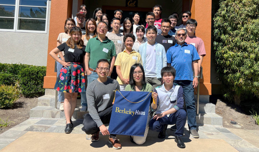 Members of Berkeley Chinese Chapter