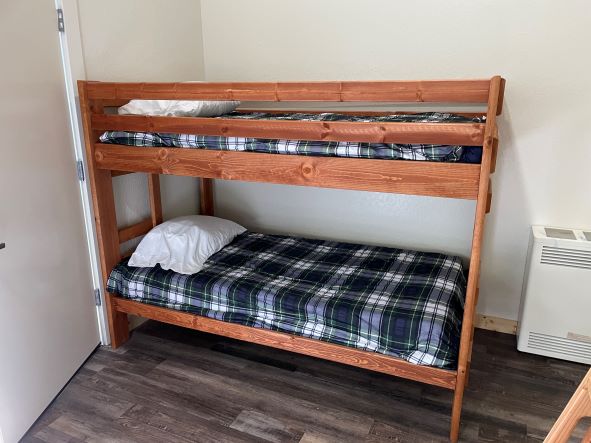 Oski year round cabin bunk bed