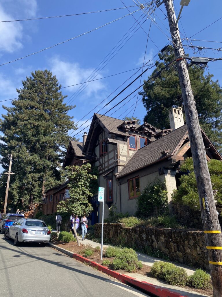 The Senger House, a house in the North Berkeley hills