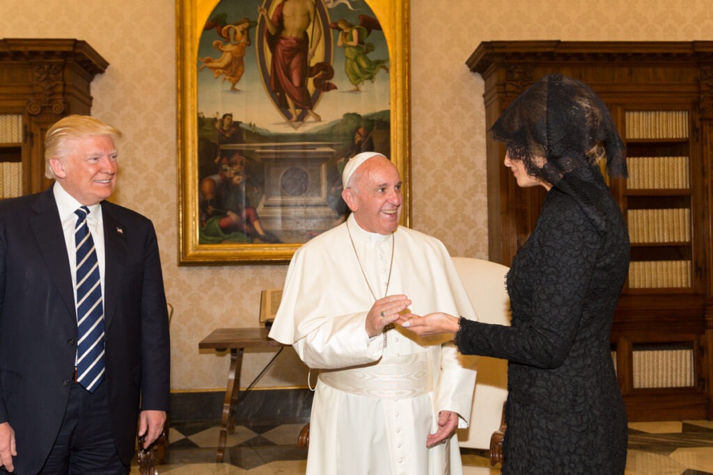 Pope Francis meeting Donald Trump and Melania Trump at the Vatican in 2017